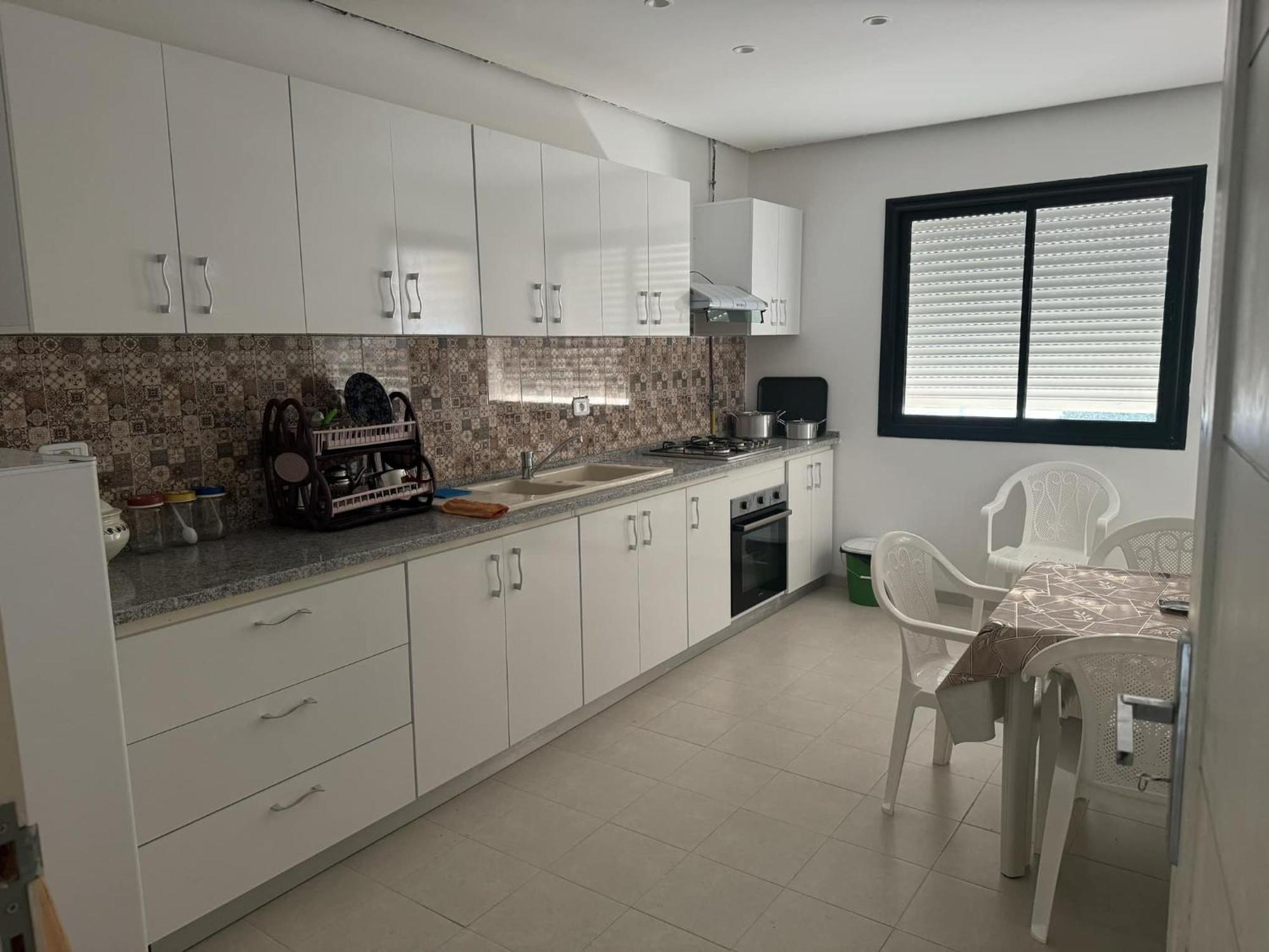 Apartment Dhekra *